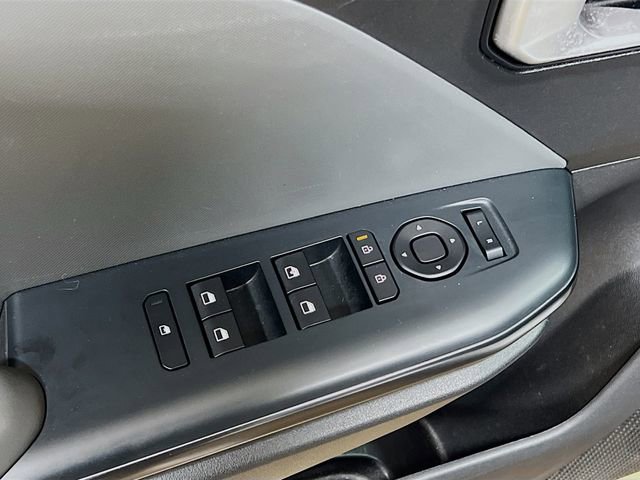 Certified 2025 Kia K4 LXS image 17