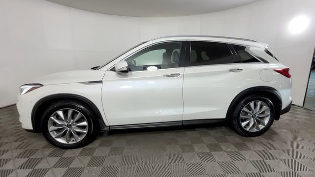 Used 2020 INFINITI QX50 Luxe w/ Cargo Package AWD/4WD image 9