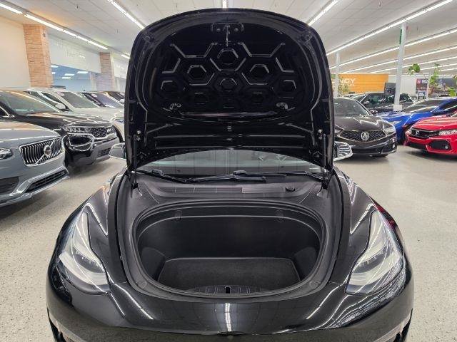 Used 2019 Tesla Model 3 Mid Range RWD image 37