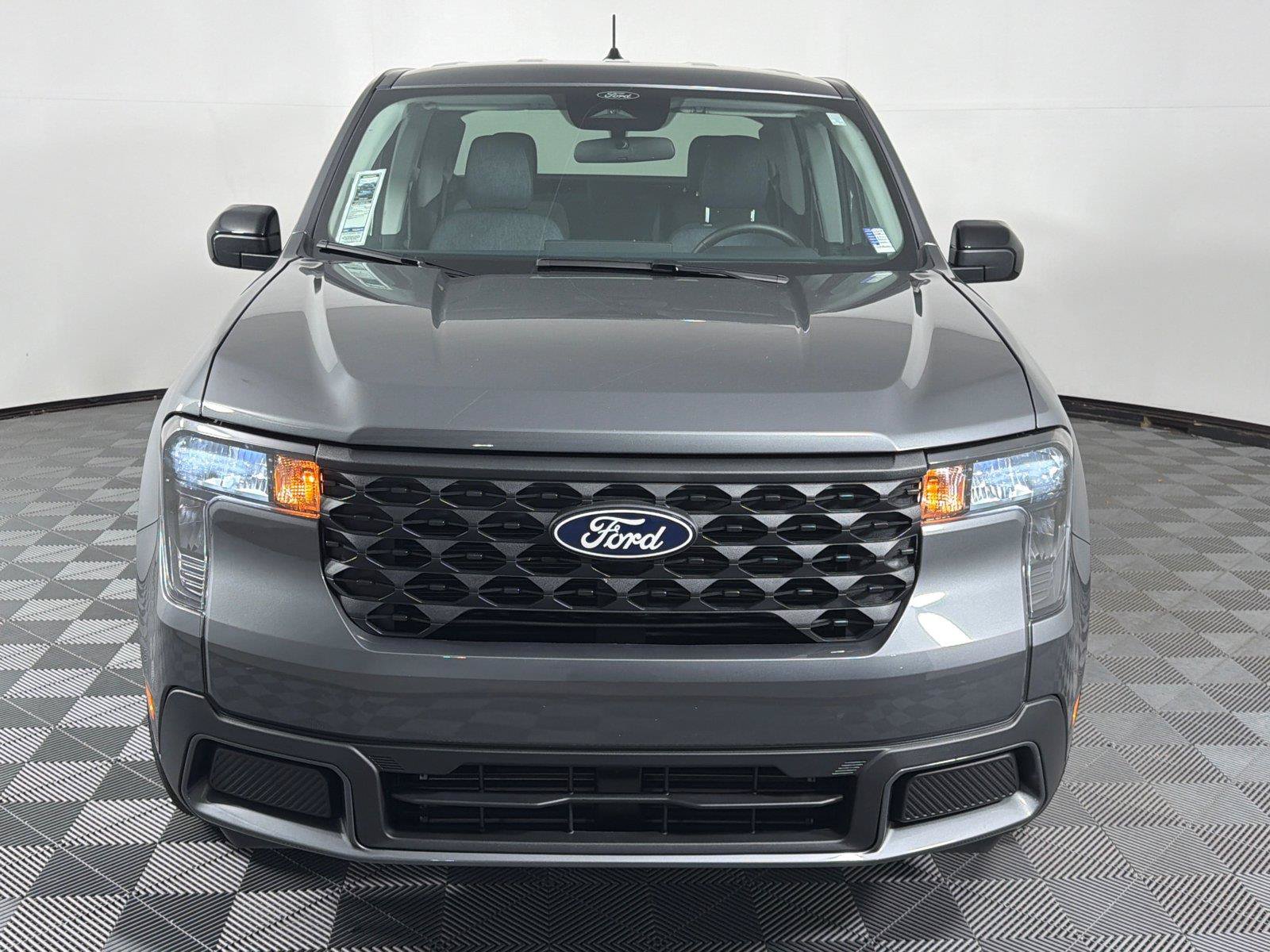 Used 2026 Ford Maverick XLT w/ XLT Luxury Package AWD/4WD image 2