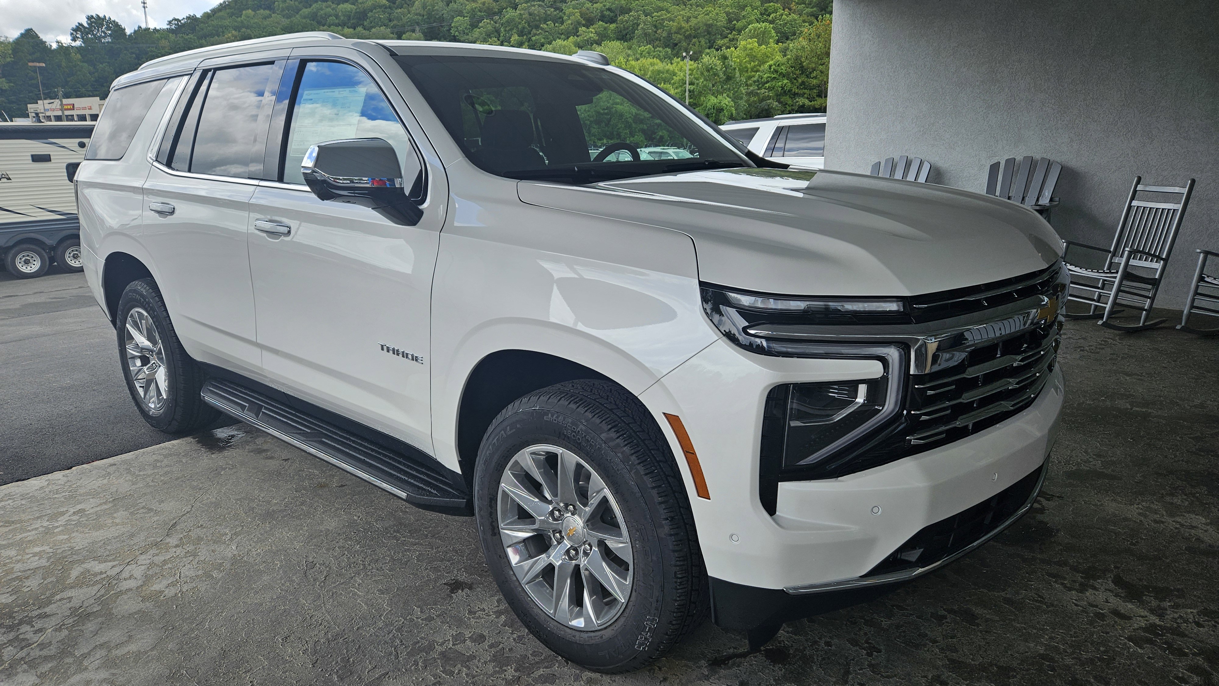 New 2025 Chevrolet Tahoe Premier image 3