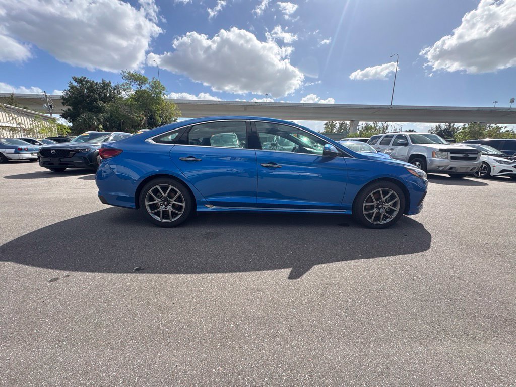 Used 2018 Hyundai Sonata Limited FWD image 2