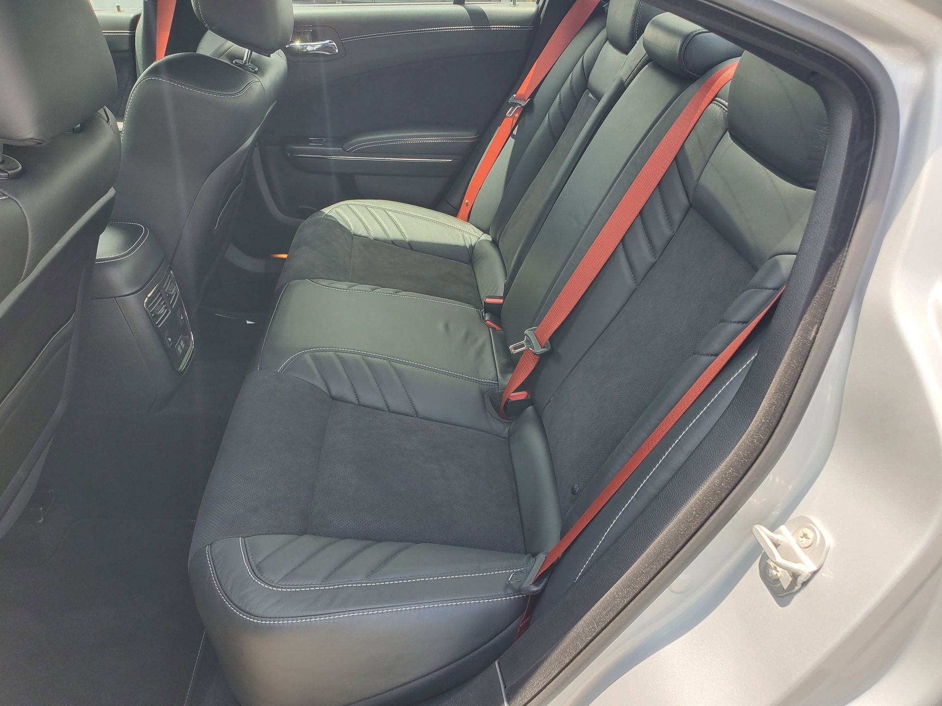 Used 2021 Dodge Charger SRT Hellcat image 11