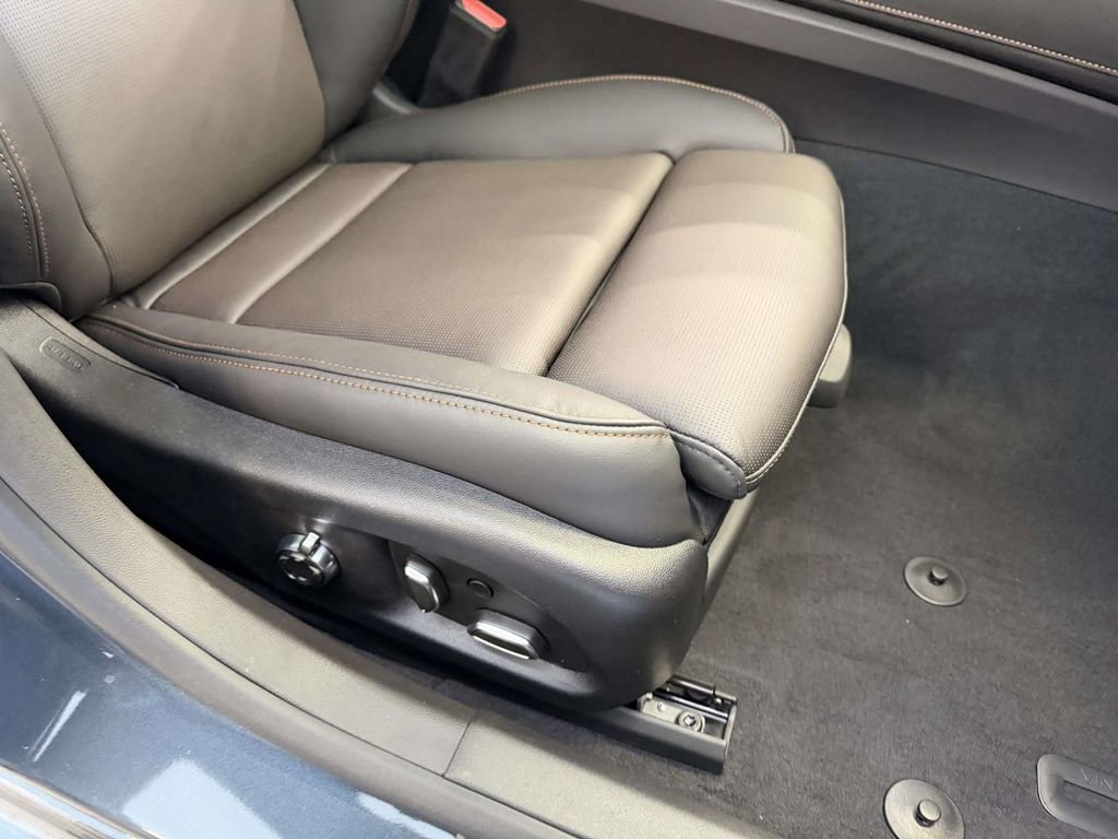 New 2026 Cadillac CT5 Sport w/ Technology Package AWD/4WD image 9