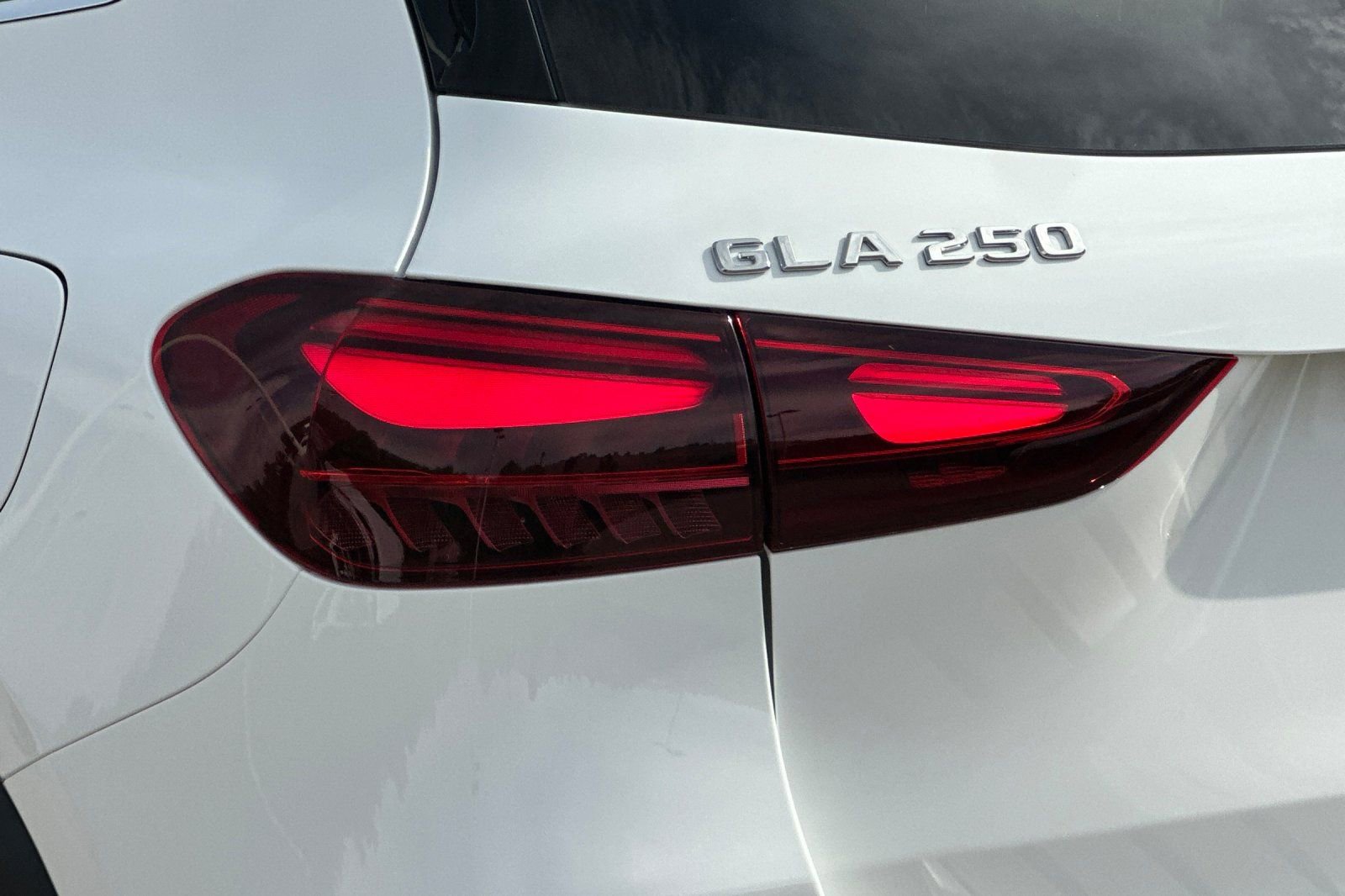 New 2026 Mercedes-Benz GLA 250 image 13