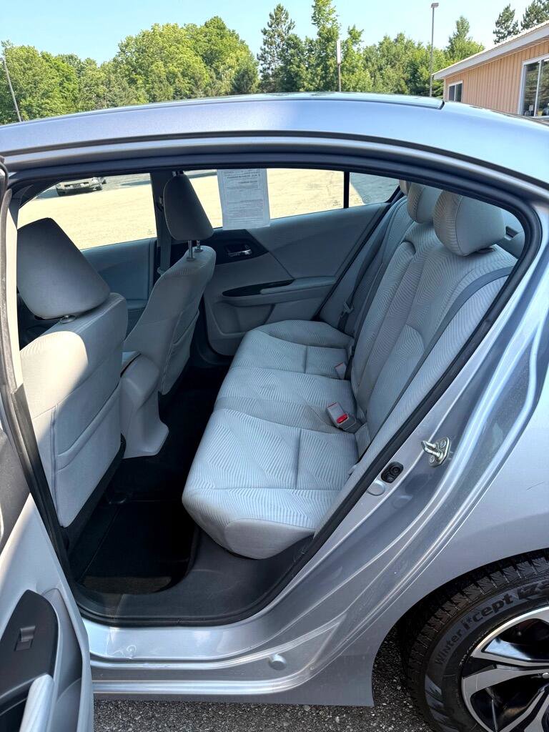Used 2016 Honda Accord LX image 12