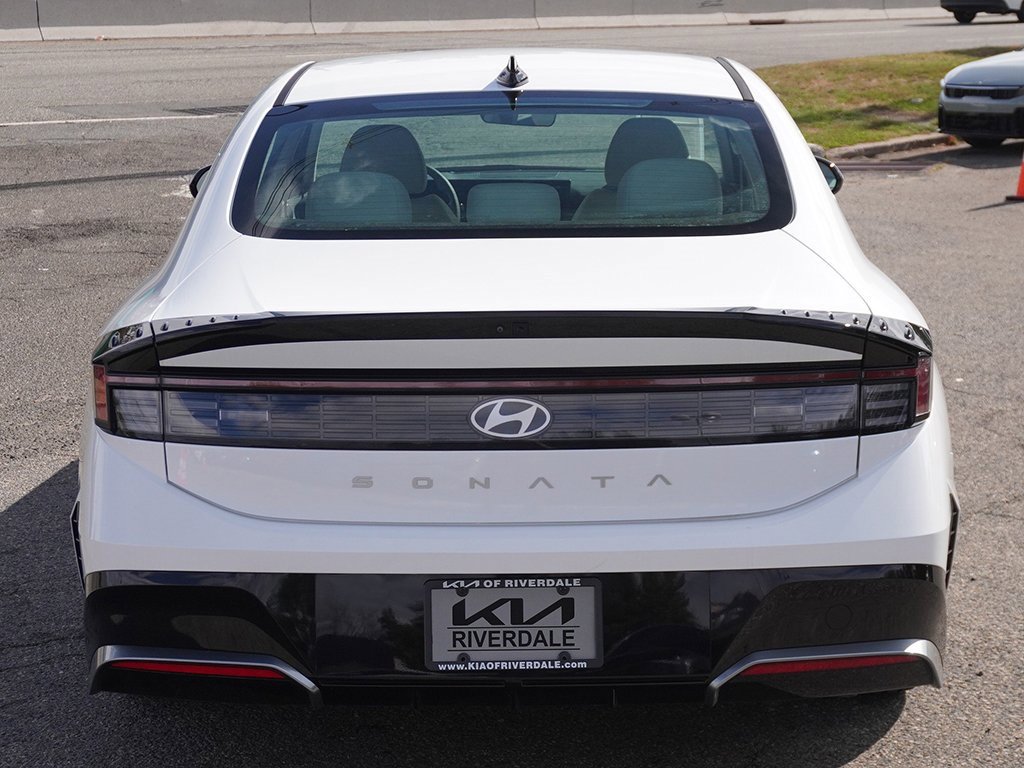 Used 2024 Hyundai Sonata SEL image 12