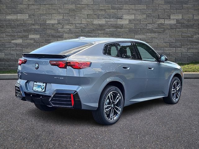 New 2026 BMW X2 xDrive28i w/ Technology Package AWD/4WD image 6