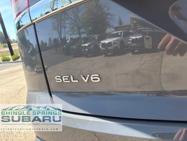 Used 2023 Volkswagen Atlas Cross Sport SEL Premium R-Line AWD/4WD image 48