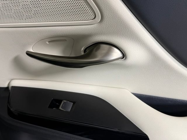 Certified 2025 Lexus ES 300h w/ Technology Package FWD image 29