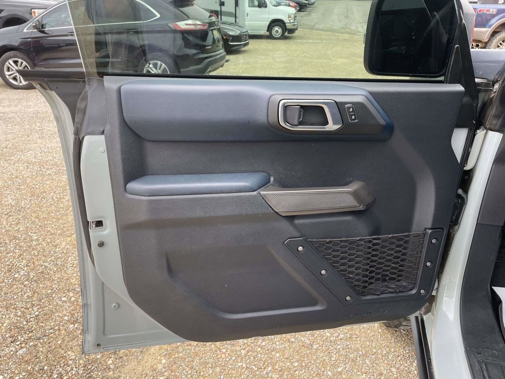 Used 2021 Ford Bronco First Edition AWD/4WD image 15