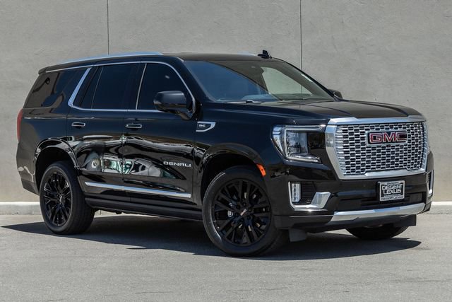 Used 2023 GMC Yukon Denali w/ Advanced Technology Package AWD/4WD image 19