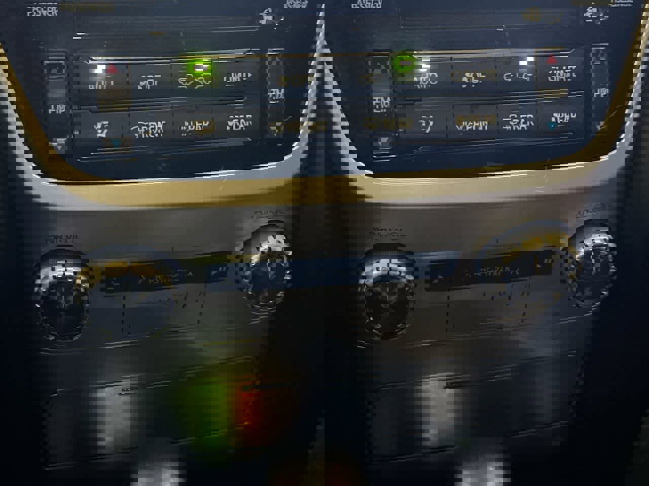 Used 2021 Toyota Land Cruiser image 19