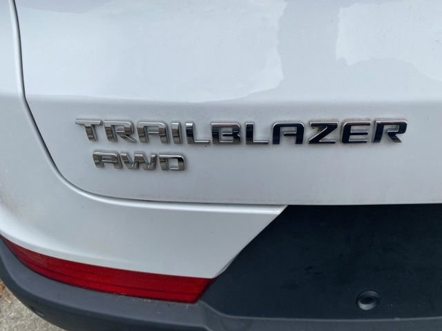 Used 2021 Chevrolet TrailBlazer ACTIV w/ Convenience Package AWD/4WD image 11
