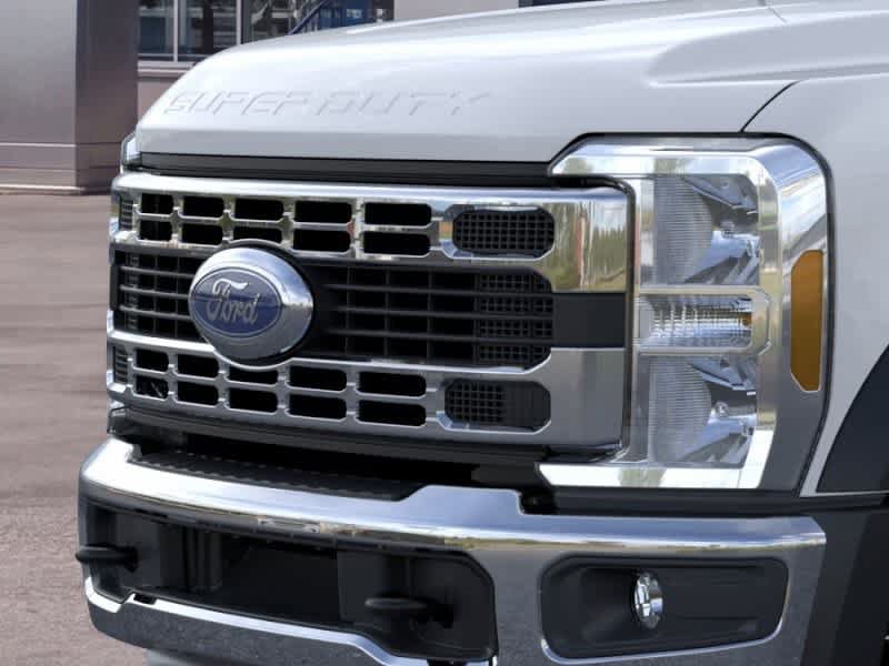 New 2026 Ford F450 XL w/ XL Chrome Package RWD image 18