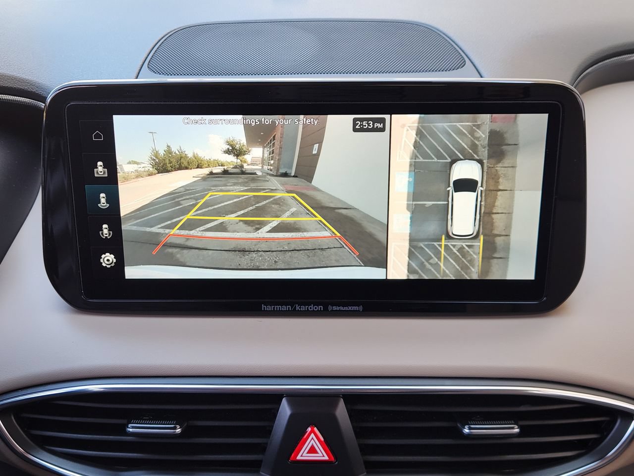 Used 2023 Hyundai Santa Fe SEL w/ Premium Package FWD image 15