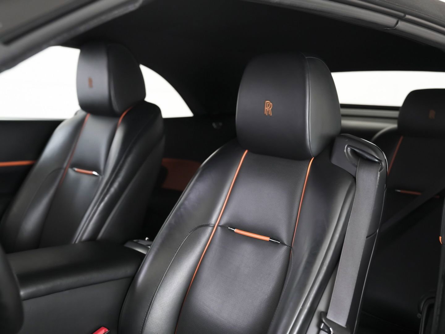 Used 2020 Rolls-Royce Dawn image 10