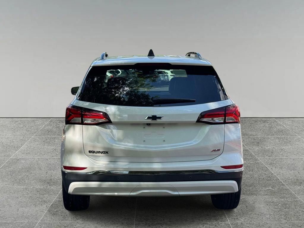 Used 2023 Chevrolet Equinox RS FWD image 11