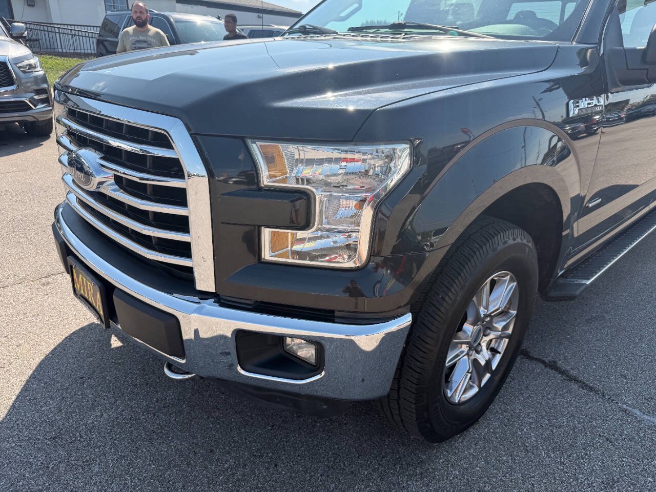 Used 2015 Ford F150 XLT w/ Equipment Group 302A Luxury AWD/4WD image 38