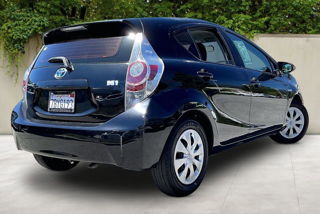 Used 2013 Toyota Prius C Two FWD image 4