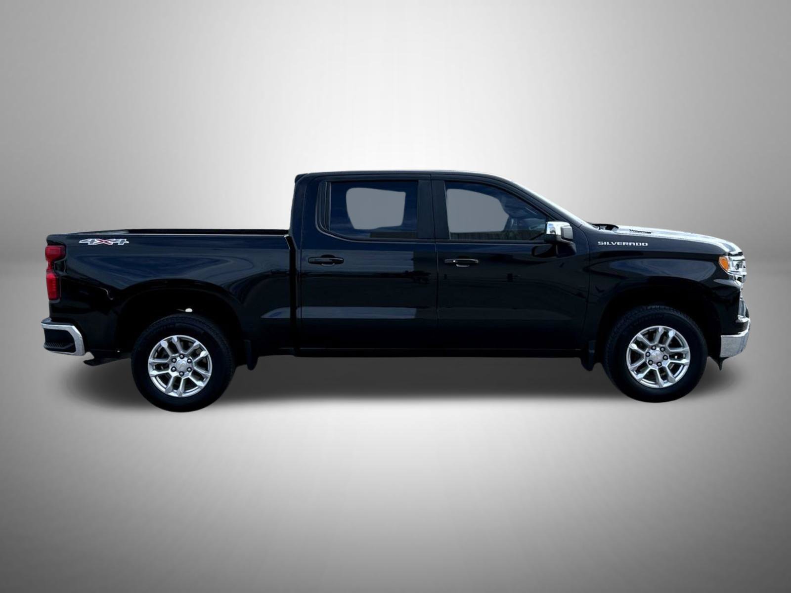 Certified 2024 Chevrolet Silverado 1500 LT AWD/4WD image 5
