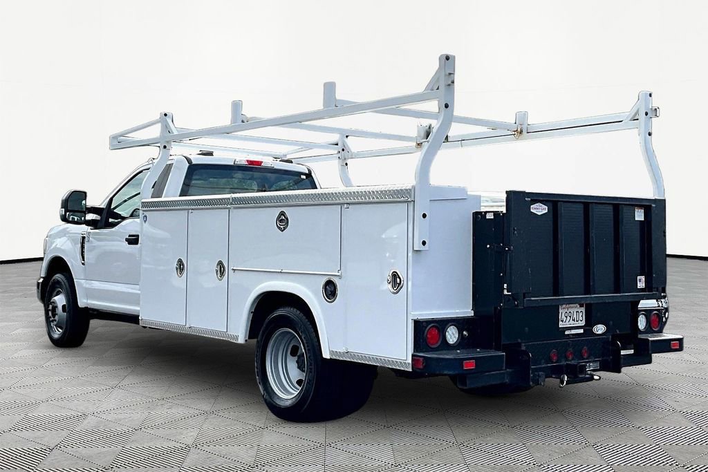 Used 2020 Ford F350 XL w/ Power Equipment Group RWD image 4