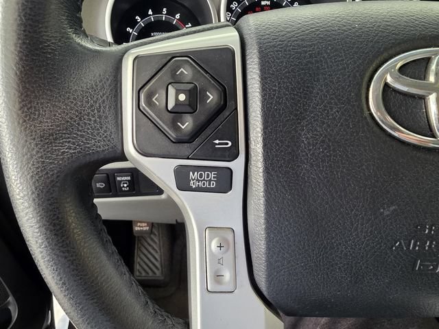 Used 2016 Toyota Sequoia Limited w/ Safety & Convenience Package RWD image 28