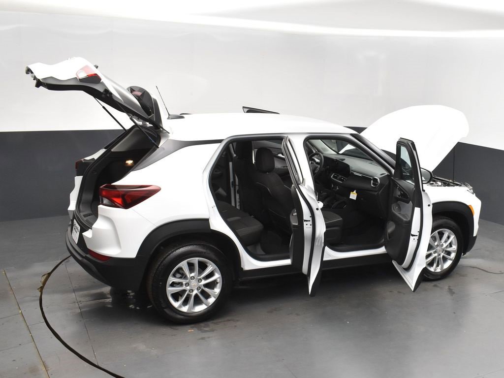 New 2025 Chevrolet TrailBlazer LS w/ LS Convenience Package image 48