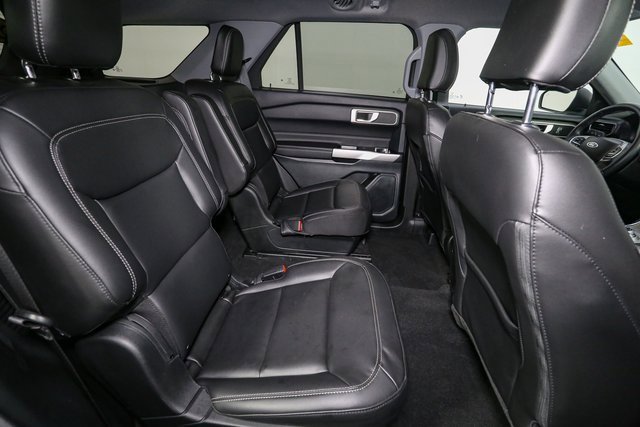 Used 2023 Ford Explorer XLT w/ Equipment Group 202A image 20