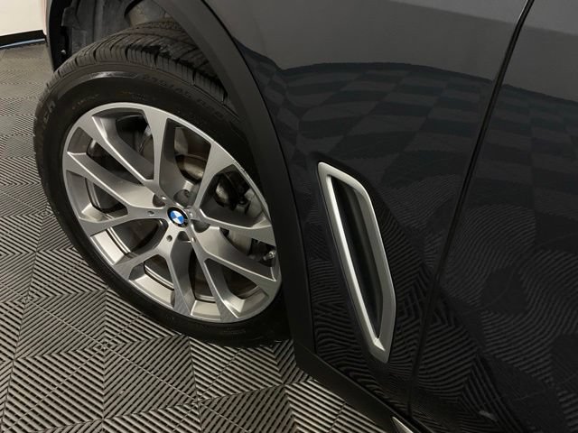 Used 2022 BMW X5 xDrive40i w/ Premium Package AWD/4WD image 40