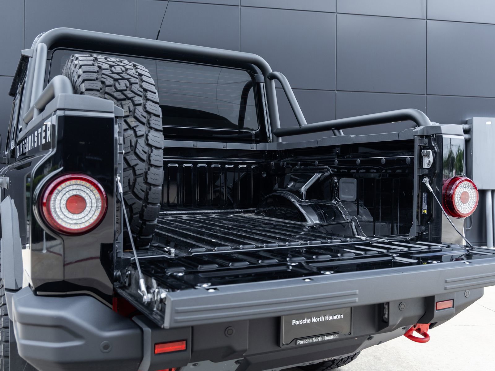 Used 2025 INEOS Grenadier image 21