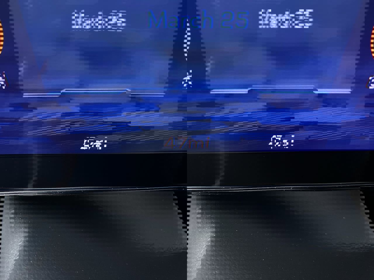 New 2026 Chevrolet Suburban High Country image 4