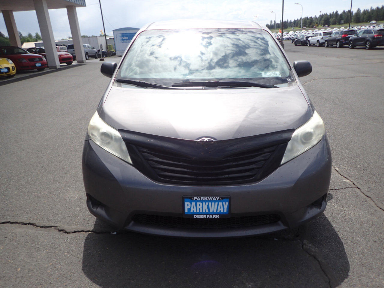 Used 2015 Toyota Sienna L FWD image 8
