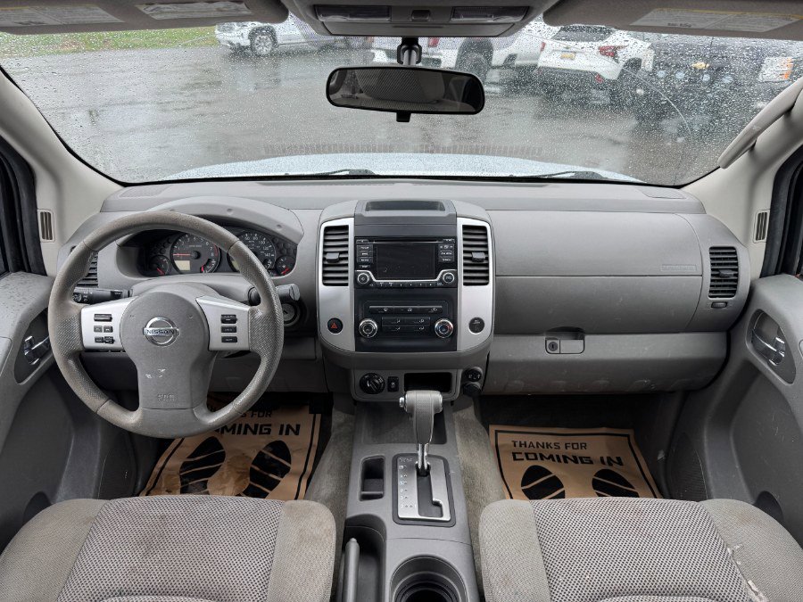 Used 2017 Nissan Frontier SV AWD/4WD image 20