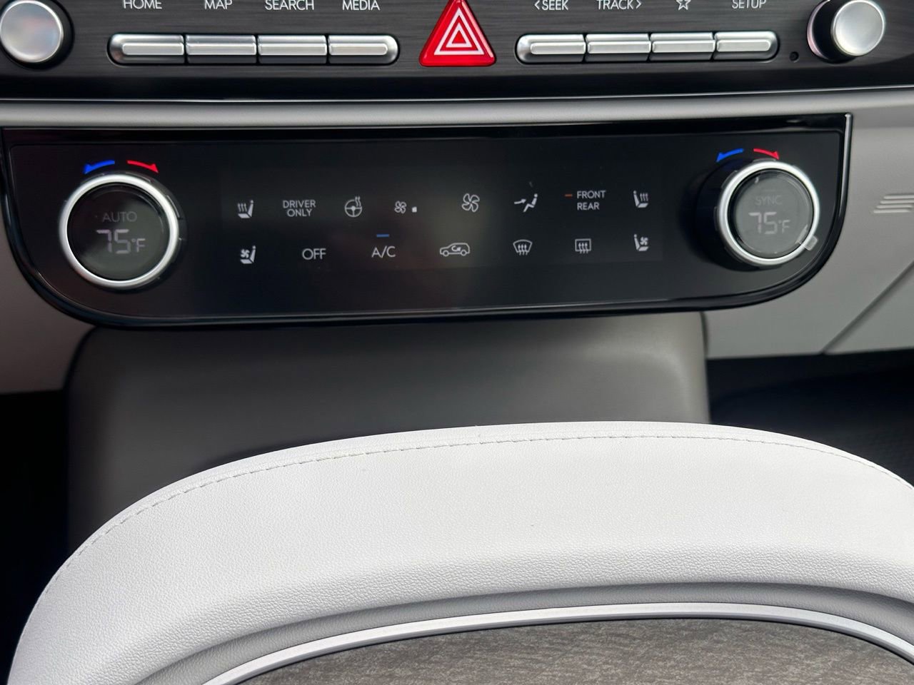 Used 2026 Hyundai Palisade Limited image 37