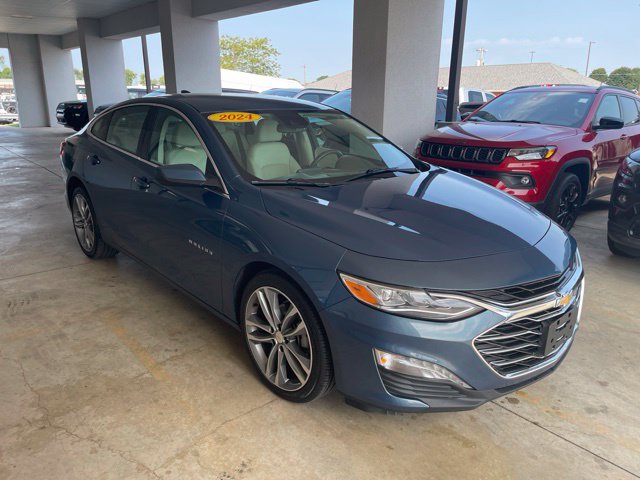 Used 2024 Chevrolet Malibu LT FWD image 3