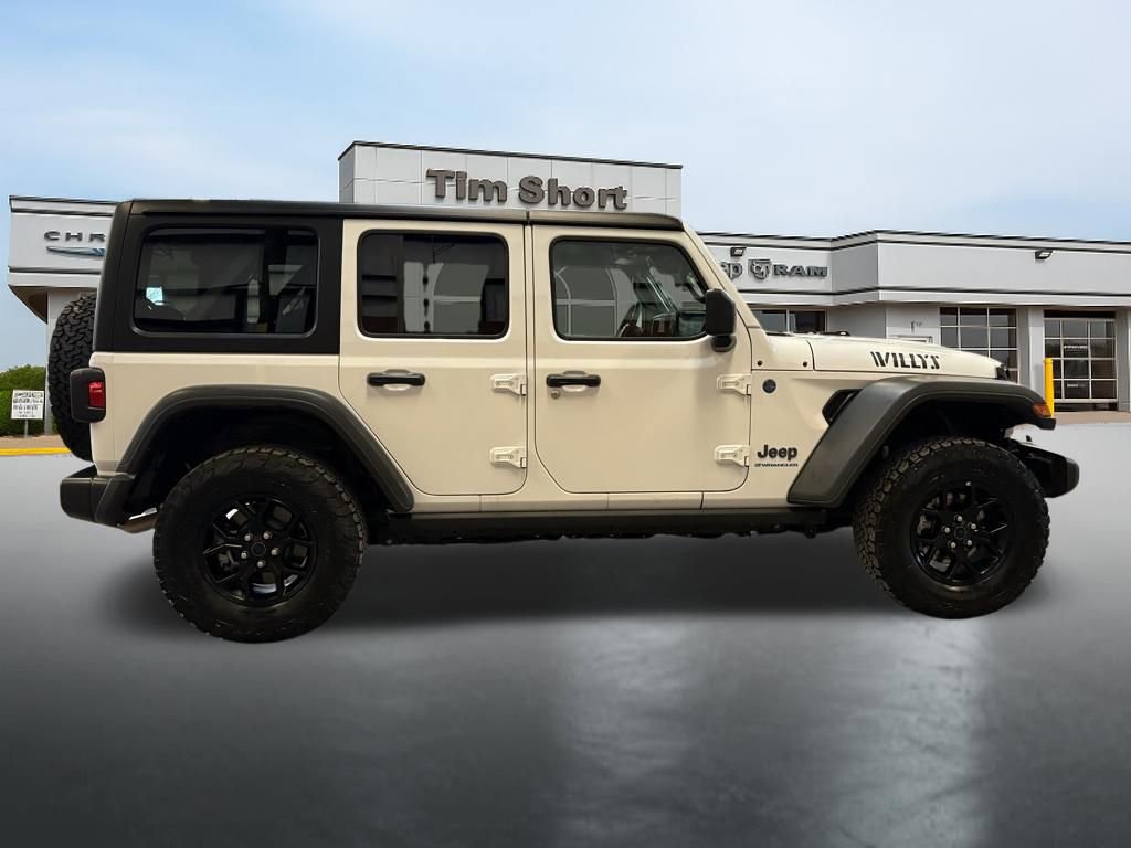 Used 2025 Jeep Wrangler Willys 4xe image 6
