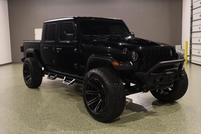 Used 2021 Jeep Gladiator Sport AWD/4WD image 1