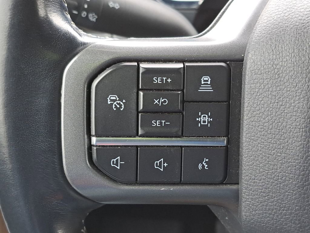 Used 2021 Ford F150 Lariat w/ Tow Technology Package image 26