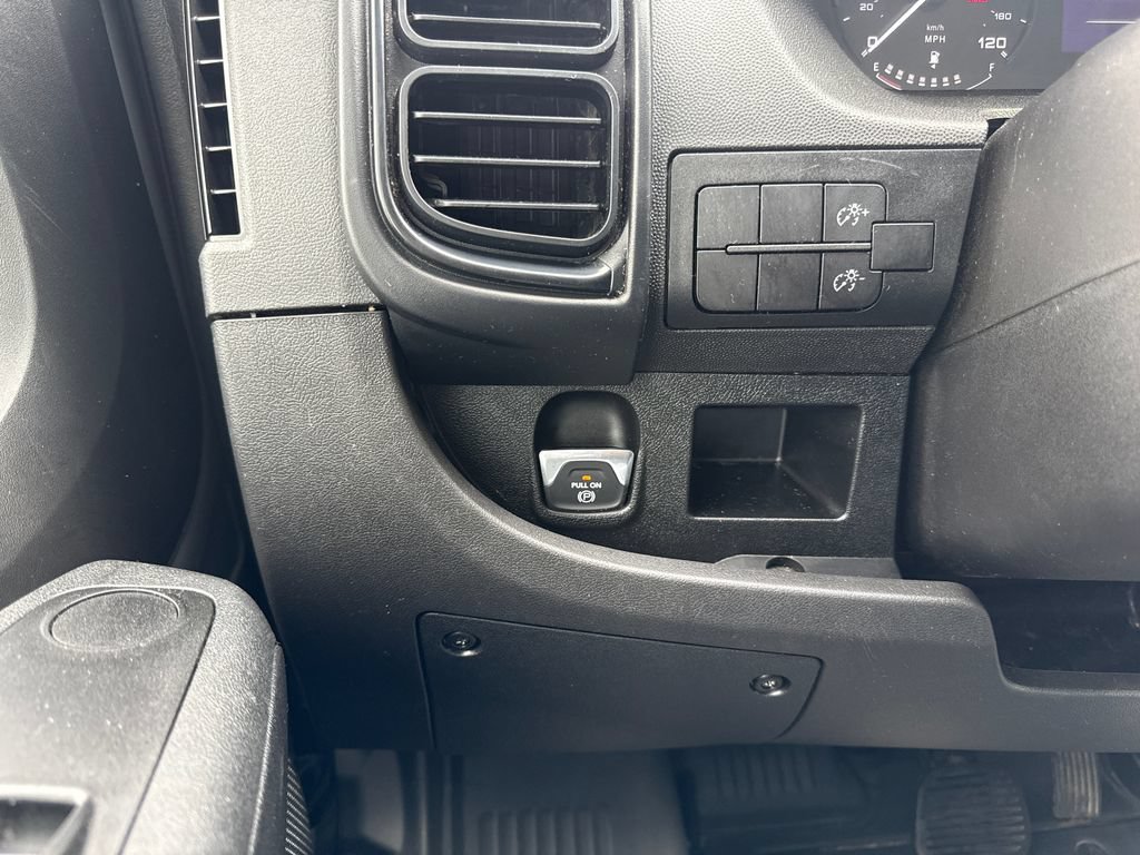 Used 2025 RAM ProMaster 2500 FWD image 15