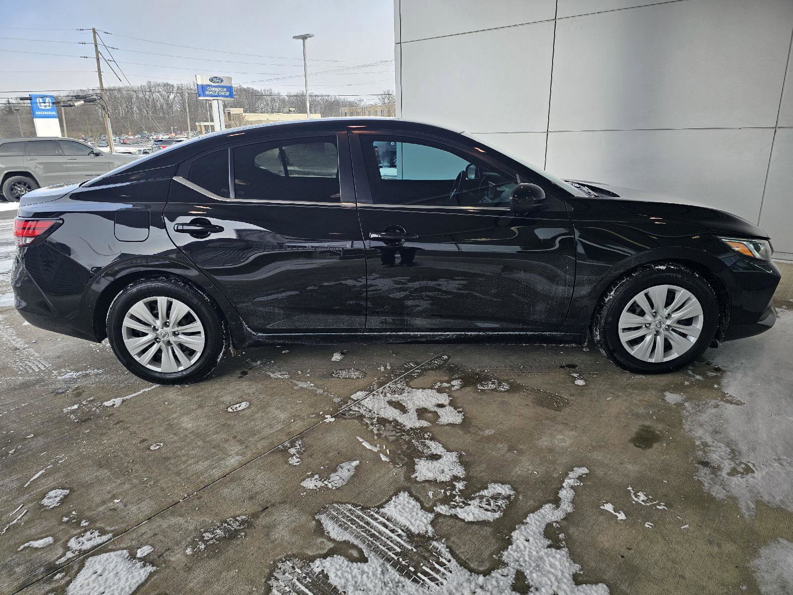 Used 2023 Nissan Sentra S image 6