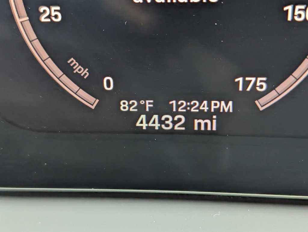 Certified 2025 Porsche Cayenne image 21