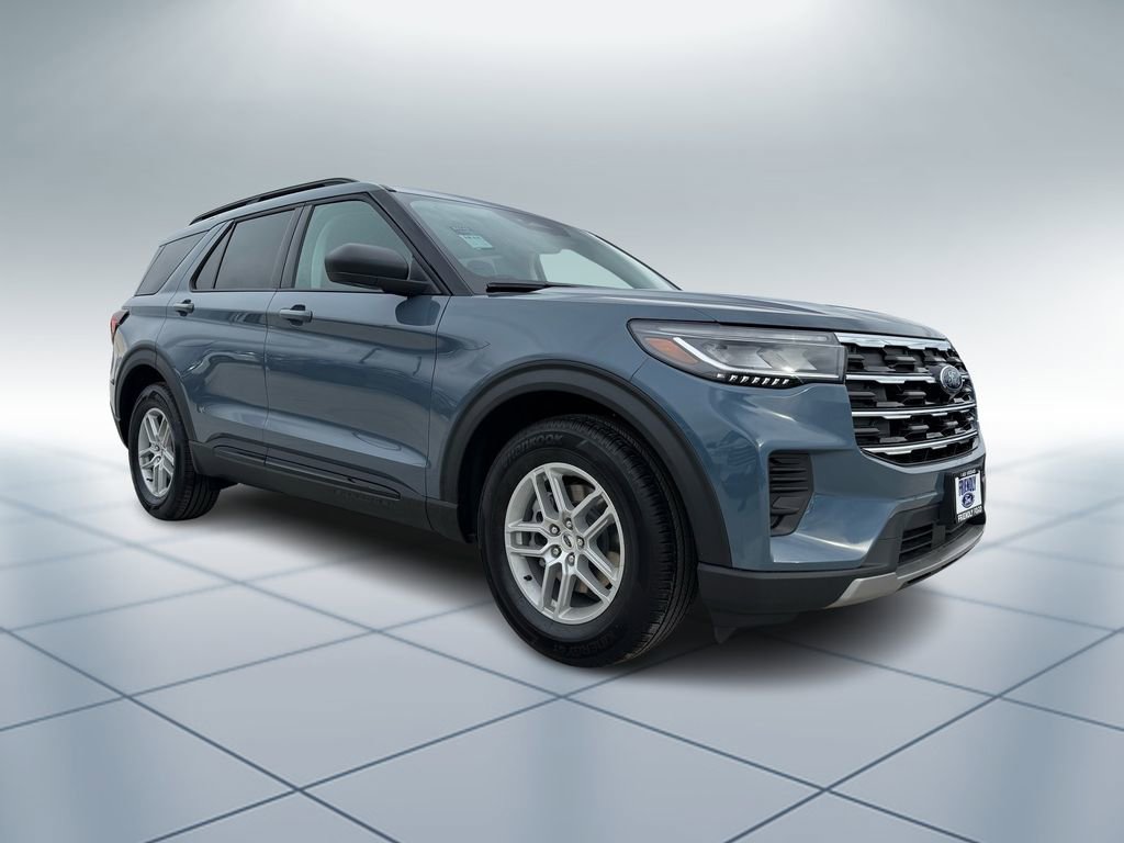 New 2026 Ford Explorer Active image 2