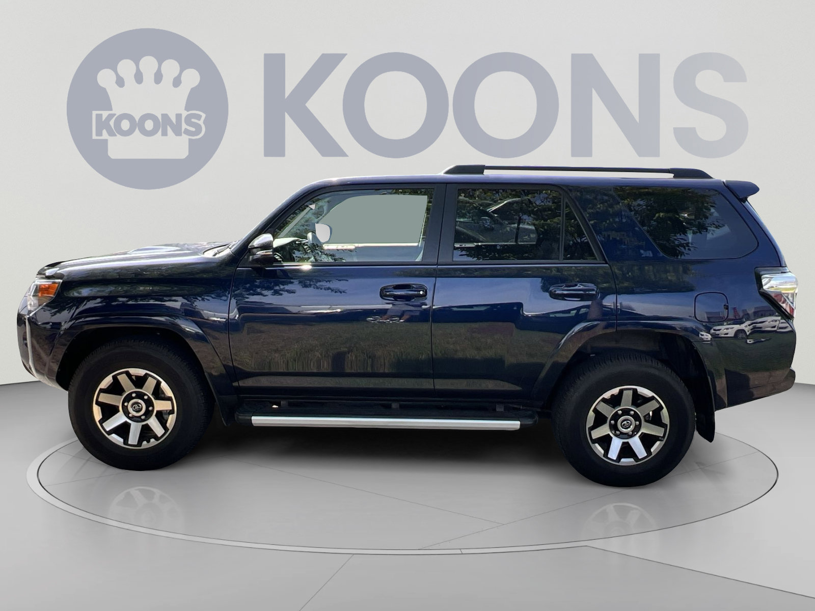 Used 2024 Toyota 4Runner TRD Off-Road Premium w/ Off Road Premium Plus Package AWD/4WD image 2