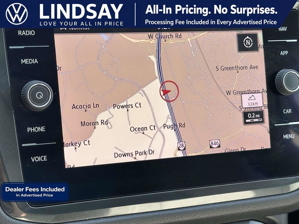 Used 2018 Volkswagen Tiguan SEL AWD/4WD image 16