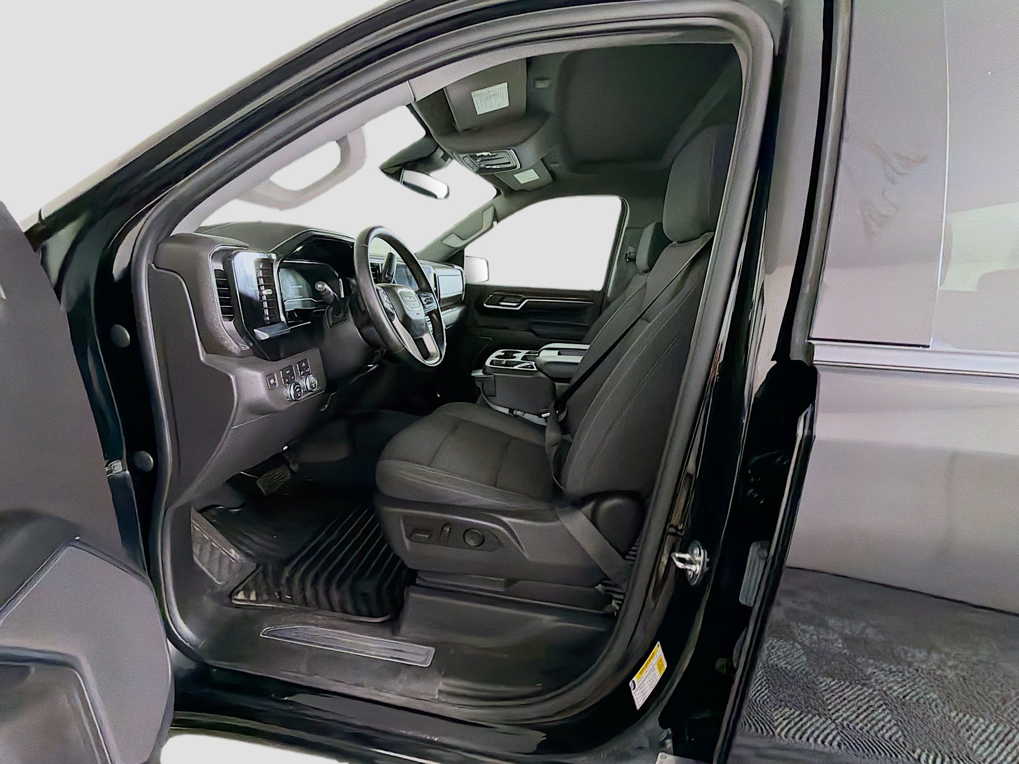 Used 2024 GMC Sierra 1500 Elevation AWD/4WD image 13
