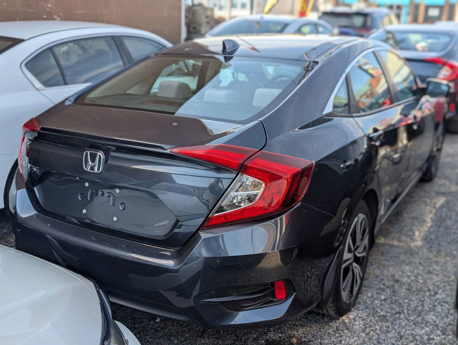 Used 2017 Honda Civic EX-T image 11