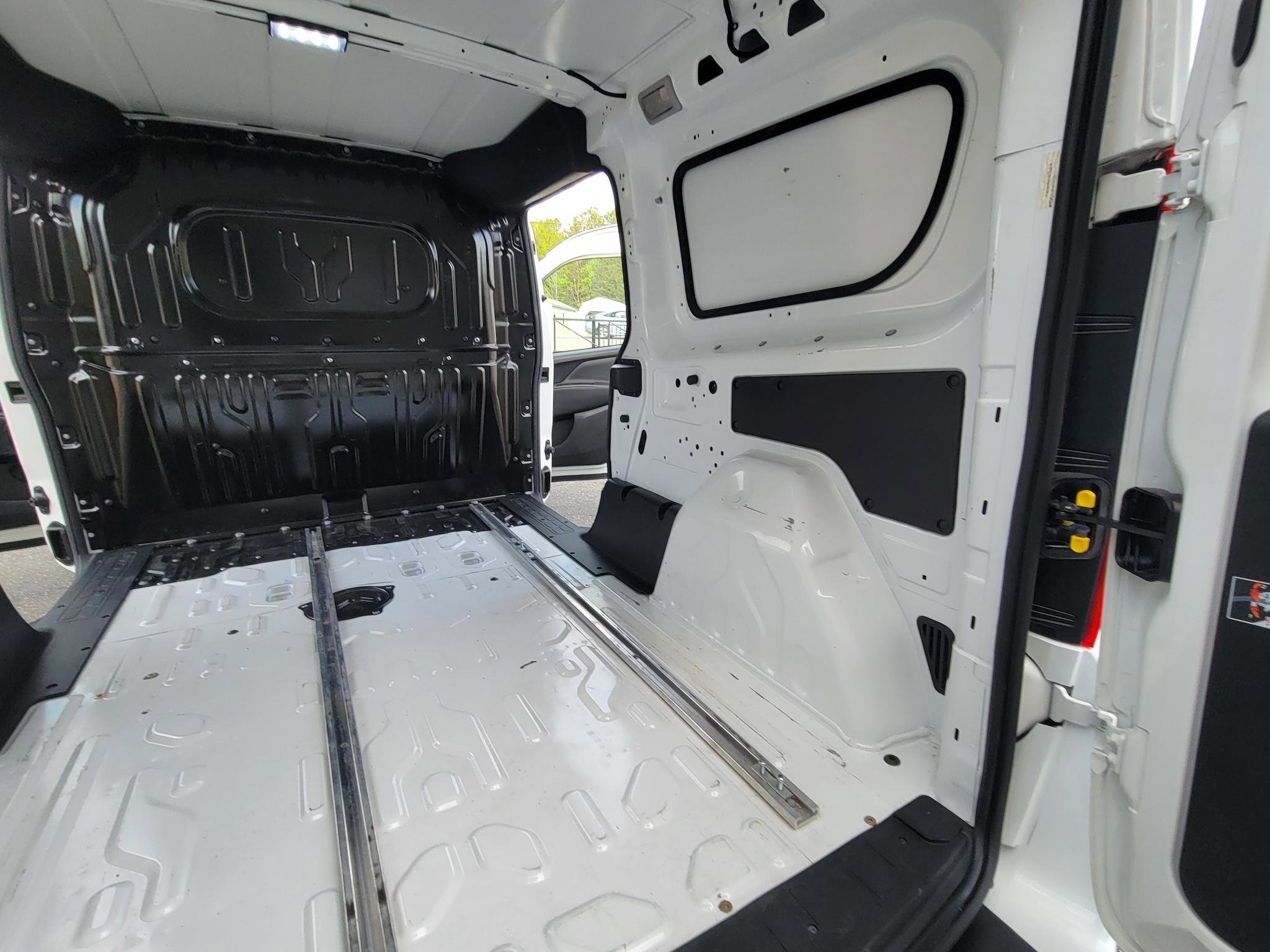 Used 2018 RAM ProMaster City Tradesman SLT FWD image 37