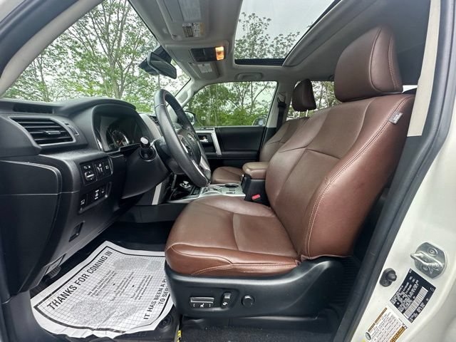 Used 2022 Toyota 4Runner Limited AWD/4WD image 23