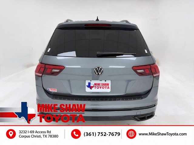 Used 2023 Volkswagen Tiguan SE R-Line FWD image 39